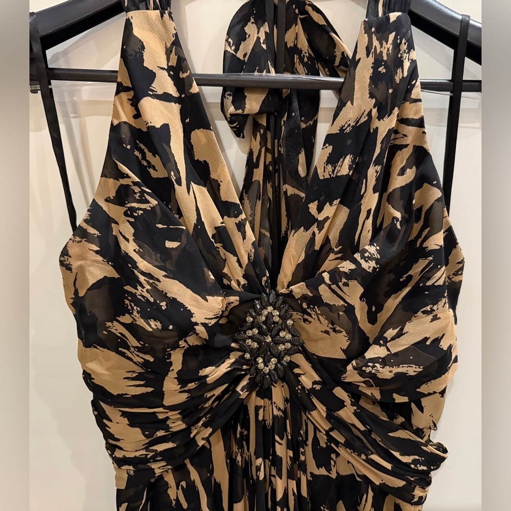 Donna Ricco Black and Camel Formal Gown 16 - Picture 8 of 13